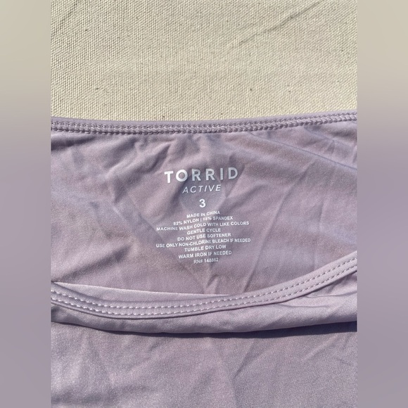 NWT Torrid Off Shoulder Jersey Tech Wicking Casual Tee Size 3 Super Soft Pastel - Picture 3 of 5